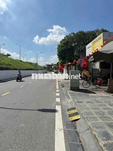 Phúc Lợi - Nguyên Căn 125m2 × 3 Tầng - Full ĐỒ - Chỉ 14Tr