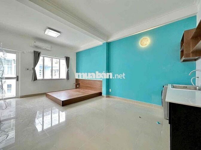 Bóc Seal Căn Hộ Ban Công Máy Giặt Riêng Phú Nhuận Gần Cầu Kiệu Quận 1