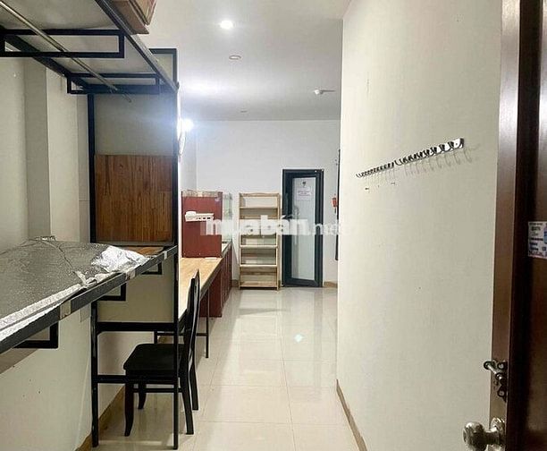 Phòng căn hộ view thoáng mát 2 ban công