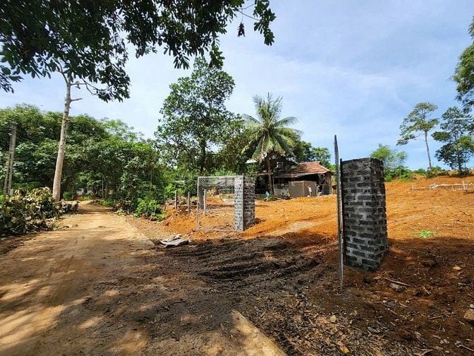 1000m vuông vắn view hồ đẹp khỏi chê Lạc Sơn Hòa Bình giá rẻ chính chủ