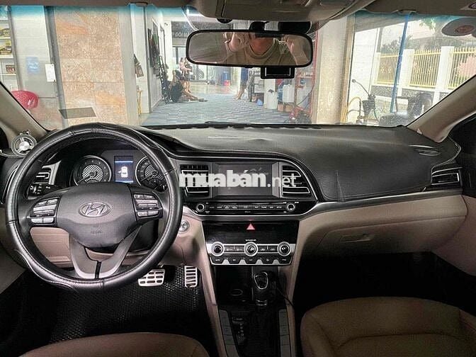 Hyundai Elantra 2020 2.0 AT Màu Trắng Cực Đẹp