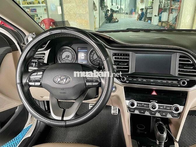 Hyundai Elantra 2020 2.0 AT Màu Trắng Cực Đẹp