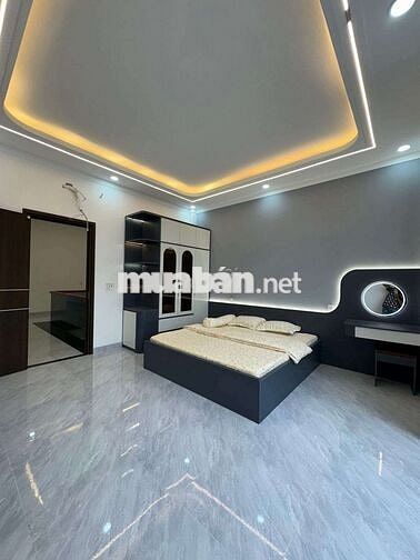 Bán nhà Sân Vườn Dt 4x17m 3PN full nội thất Tân Hiệp 17 Tân Uyên BD