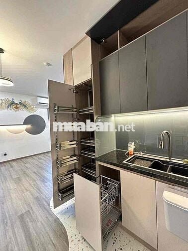 Cần bán căn 3 Phòng ngủ & 2WC; Đủ nội thất. LH xem nhà thực tế !