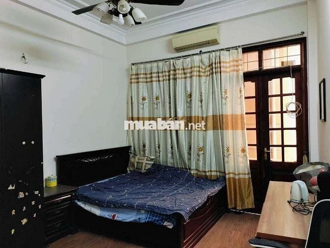 Có việc bán gấp nhà trung tâm Kim Mã, Ba Đình - 31m 5 tầng 7,98tỷ