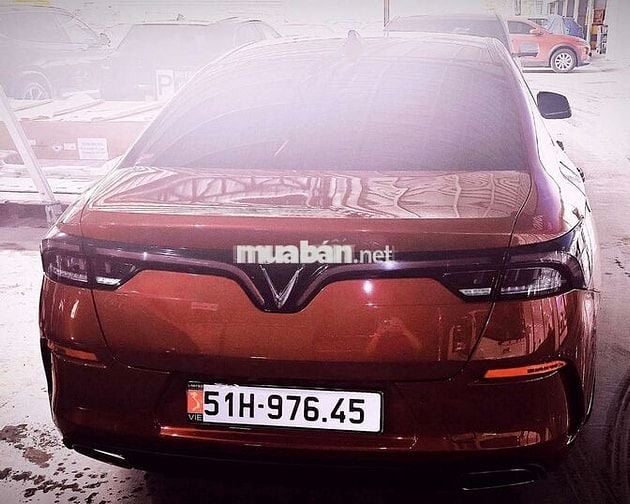 VinFast LUX A Premium 2.0 GĐ dùng đẹp như mới