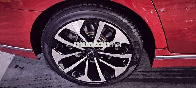 VinFast LUX A Premium 2.0 GĐ dùng đẹp như mới