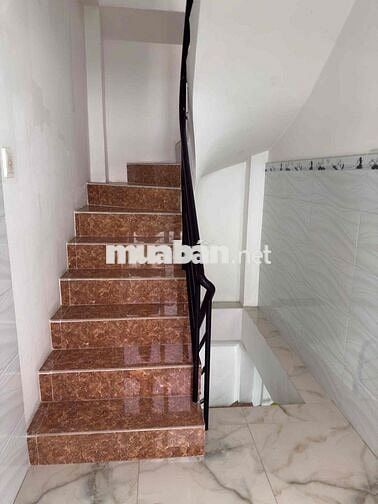 Cho thuê nhà HXT Trần Hưng Đạo P Cầu Kho Q1.