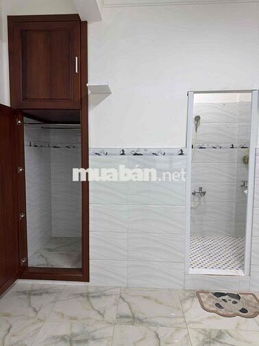 Cho thuê nhà HXT Trần Hưng Đạo P Cầu Kho Q1.