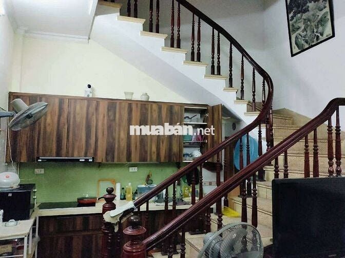 Có việc bán gấp nhà trung tâm Kim Mã, Ba Đình - 31m 5 tầng 7,98tỷ