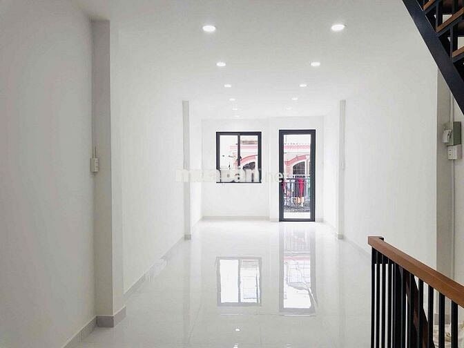 ✅Nhà thuê HẺM Ô TÔ, xây mới 3 tầng (3.5x15m) Âu Dương Lân