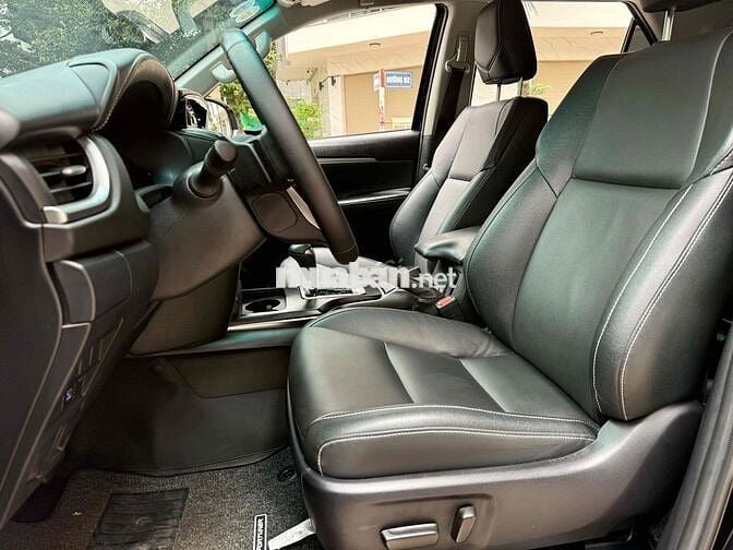 🍏Toyota Fortuner 2024 AT máy xăng.