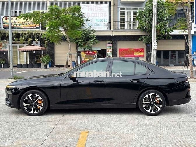 LUX A 2021 lướt 5 vạn lên nhiều đồ chơi siêu đẹp