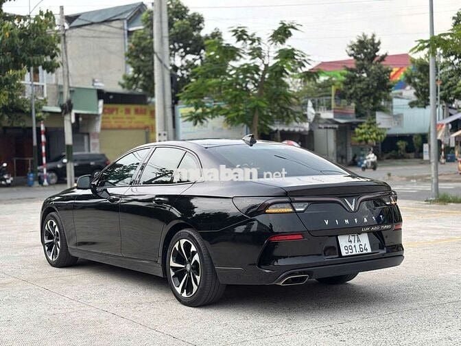 LUX A 2021 lướt 5 vạn lên nhiều đồ chơi siêu đẹp