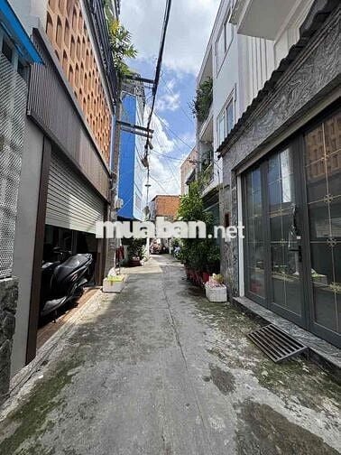 Hiếm - Nhà siêu rẻ, hai mặt tiền Hoàng Hoa Thám, BT. dt:40m2. chỉ 4 tỷ