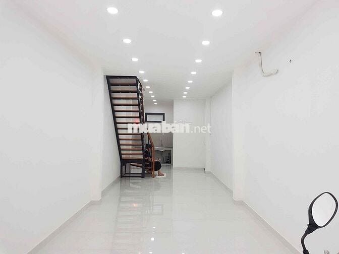 ✅Nhà thuê HẺM Ô TÔ, xây mới 3 tầng (3.5x15m) Âu Dương Lân