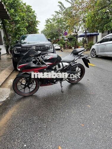 Nhượng lại e GSX R máy rin êm chíh chủ biển 43
