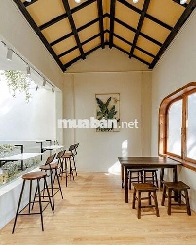 CHO THUÊ BIỆT THỰ SÂN VƯỜN HOÀNG VĂN THỤ QPN, DT 8x30M, 2 LẦU, 90TRIỆU