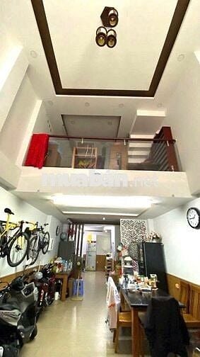 NGUYÊN CĂN BÌNH THẠNH HẺM XE HƠI ( 3 PHÒNG )