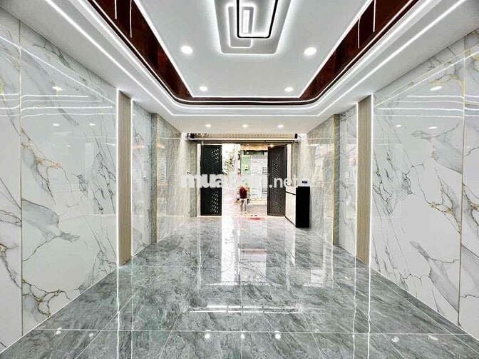 Nhà phố 5 tầng Tô Ký Quận 12. Dt 68m2 CN đủ. 4 PN + 5WC+ sân trước sau