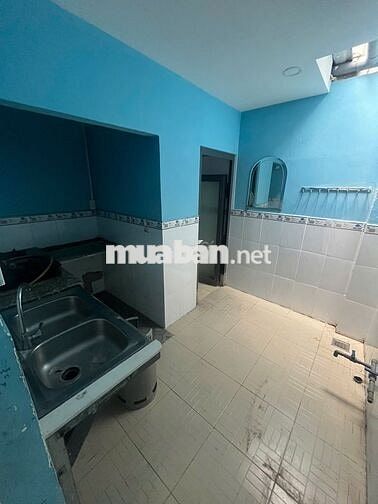 Cho thuê nhà hẻm xe hơi đường Tân Thới Nhất 1. Nhà trống ở ngay.