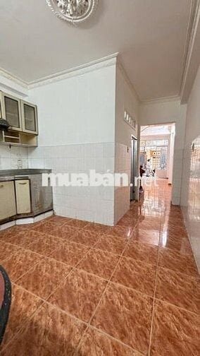 Giáp Quận 1, Nhà 56m2, 3 tầng 3PN, hẻm thông, gần mt Huỳnh Văn Bánh