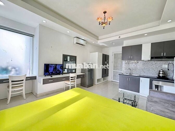 Căn hộ ban công hiện đại mới tại Lê Văn Sỹ - cạnh CoopMart Nhiêu Lộc