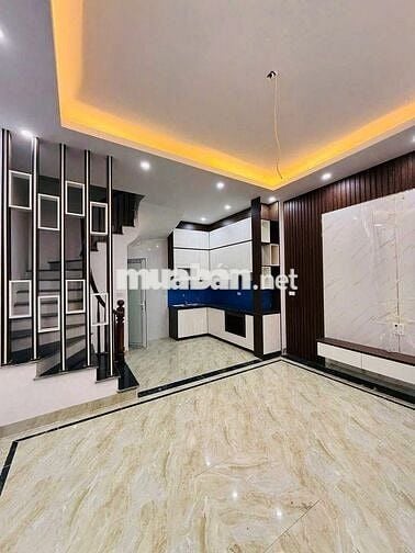 Chính chủ bán nhà 5 tầng 30,5m ( Xây mới nội thất cơ bản) hơn 5 tỷ