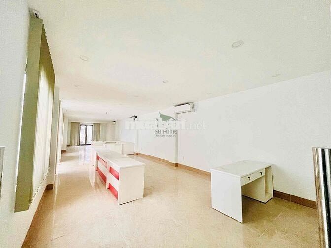 CHO THUÊ NHÀ KINH DOANH 5 TẦNG CÓ THANG MÁY ĐƯỜNG THÍCH QUẢNG ĐỨC GIÁ