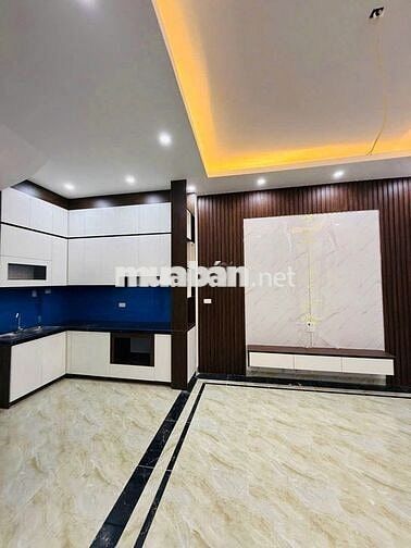 Chính chủ bán nhà 5 tầng 30,5m ( Xây mới nội thất cơ bản) hơn 5 tỷ