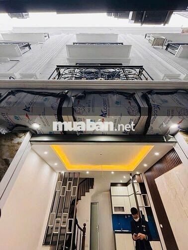 Chính chủ bán nhà 5 tầng 30,5m ( Xây mới nội thất cơ bản) hơn 5 tỷ