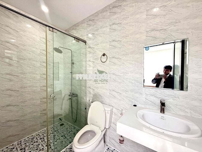 CHO THUÊ SHOPHOUSE 102M2 MẶT TIỀN ĐƯỜNG TỐ HỮU GIÁ 15 TRIỆU/THÁNG