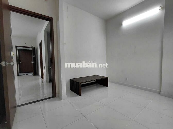 Em chuyên cho thuê Green river 3 phòng ngủ 2wc có nội thất. Gần Q5,10.