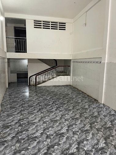 🏠 CHO THUÊ NHÀ MẶT TIỀN TRUNG TÂM LONG XUYÊN – VỊ TRÍ VÀNG KINH DOANH