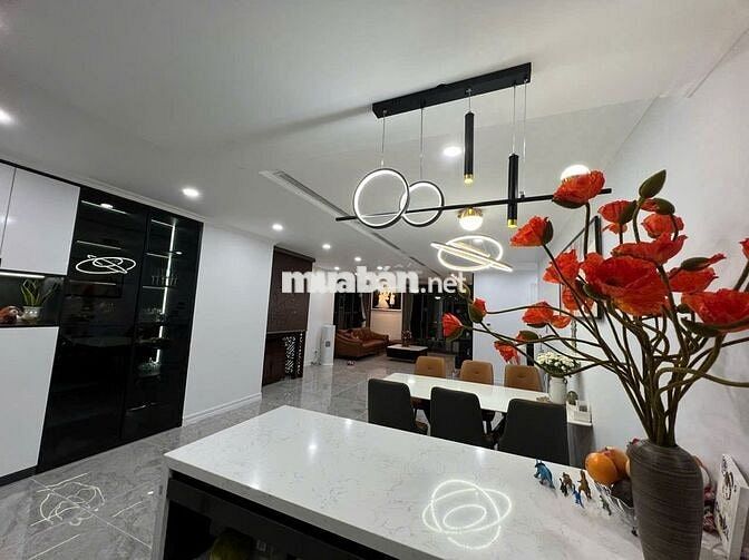 Đẹp tốt! Chung cư Thiên Nhiên Kỷ Hà Đông 62m2,2 ngủ,2vs, nội thất vip