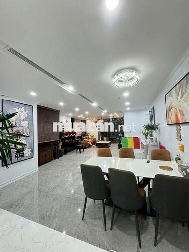 Đẹp tốt! Chung cư Thiên Nhiên Kỷ Hà Đông 62m2,2 ngủ,2vs, nội thất vip