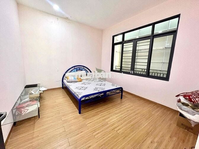 CHO THUÊ NHÀ KINH DOANH MẶT ĐƯỜNG LÊ HỒNG PHONG SIÊU RỘNG 3 TẦNG