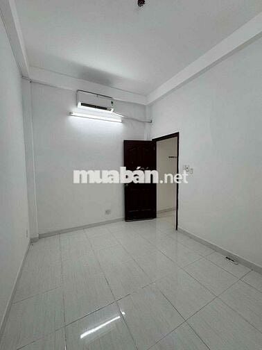 Cho thuê nhà 4PN- Nguyễn Tư Giản- P12