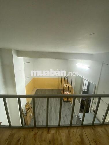 🔥 CHO THUÊ PHÒNG DUPLEX 2 CỬA SỔ Q10 - Không Gian Thoáng Đãng UEH