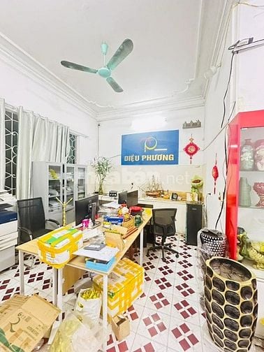 Bán nhà phố Minh Khai, Hai Bà Trưng 72m, 5 tầng, mt 5.5m. Giá: 21.8 tỷ