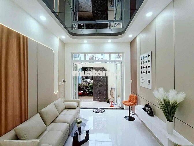 Bán Nhà 55m2. xây mới. 3 phòng. ( có phòng tầng trệt) Lê Hoàng Phái