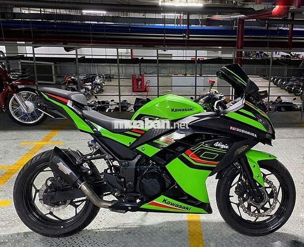 𝐊𝐚𝐰𝐚𝐬𝐚𝐤𝐢 𝐍𝐢𝐧𝐣𝐚 𝟑𝟎𝟎 𝐀𝐁𝐒