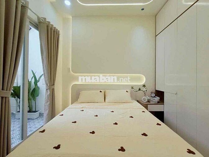 Bán Nhà 55m2. xây mới. 3 phòng. ( có phòng tầng trệt) Lê Hoàng Phái