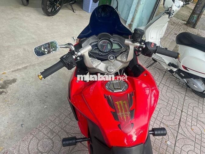 Kawasaki Bajaj Rs200 máy zin biển số thành phố