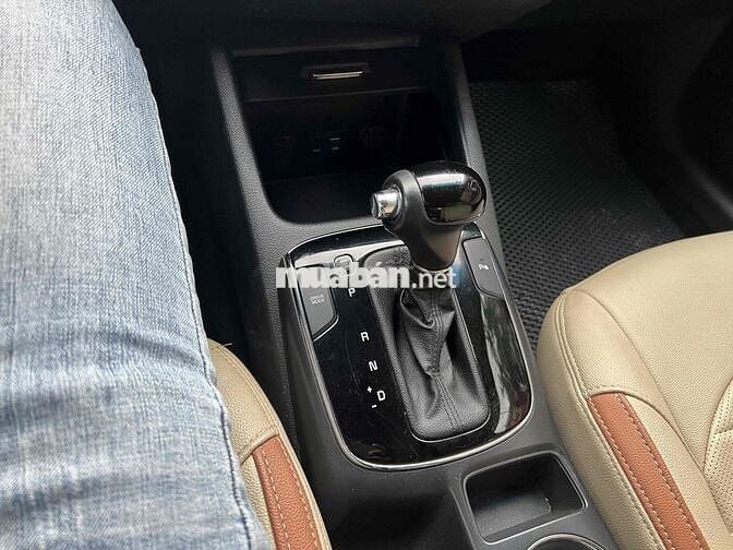 Kia Cerato Tự Động 2016