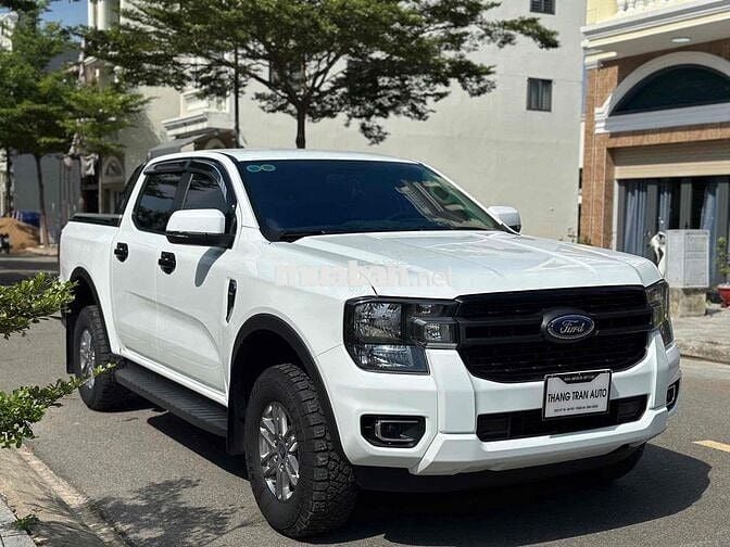 FORD RANGER XLS 4X4 2023 TRẮNG LƯỚT