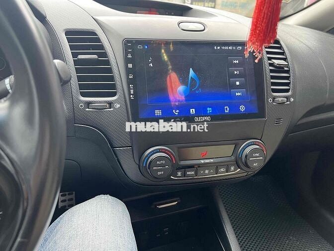 Kia Cerato Tự Động 2016