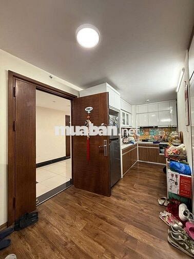 Bán CH toà CT2 CC Park View, số 3 Vũ Phạm Hàm,121m2,3N,2WC,giá14.65 tỷ