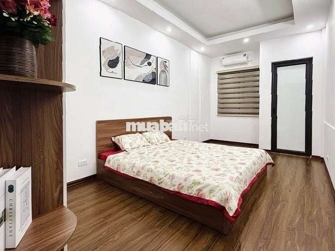 🏡 Nhà Đẹp Khương Đình – 5 Tầng Hiện Đại, Nội Thất Sang Trọng