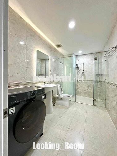 1PN ban công, tách bếp, máy giặt riêng, full NT cao cấp ngay Cộng Hoà